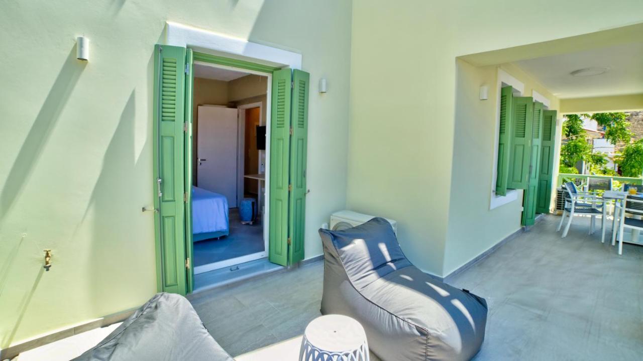Corali Suites Andros Batsi  Exterior photo